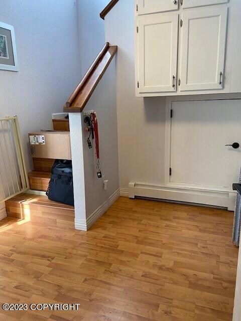 Lrg entry with coat closet