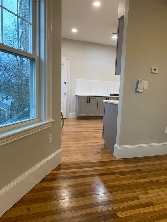 6 Primrose St unit 2, Roslindale, MA 02131 - photo 6