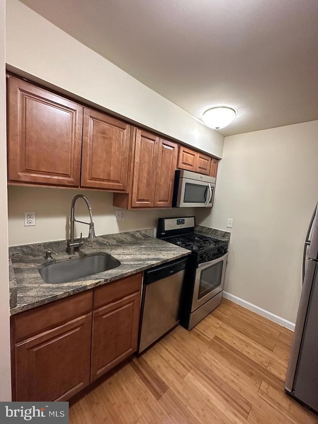 5215 Newton St unit 202, Bladensburg, MD 20710 - photo 2