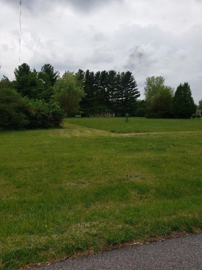 293 E 1350 N, Wheatfield, IN 46392 - photo 5