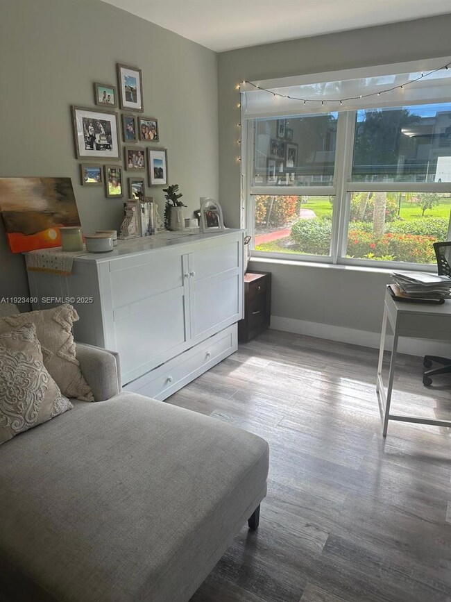 1350 Atlantic Shores Blvd unit 305, Hallandale Beach, FL 33009 - photo 2