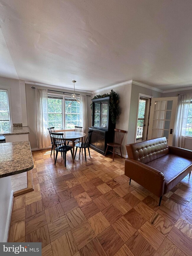 6614 Boulevard View unit B1, Alexandria, VA 22307 - photo 5