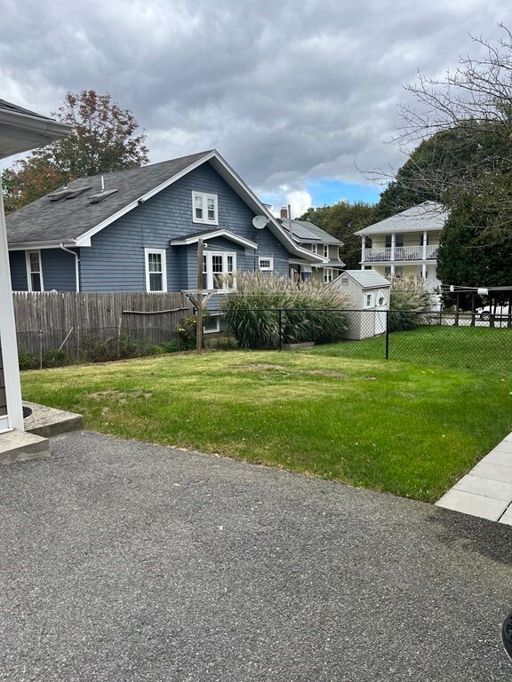 628 Weetamoe St unit 630, Fall River, MA 02720 - photo 6