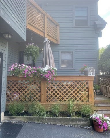 24 Pond St unit 1, Marblehead, MA 01945 - photo 2