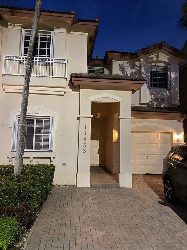 11433 NW 69th Terrace, Doral, FL 33178 - photo 3