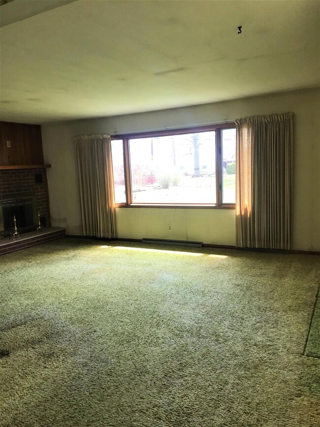 915 Van Kirk Dr, Marysville, OH 43040 - photo 6