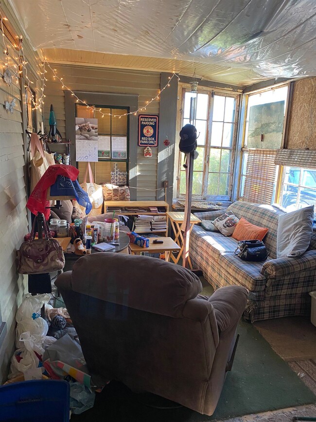 11 Hanover St, Concord, NH 03301 - photo 3