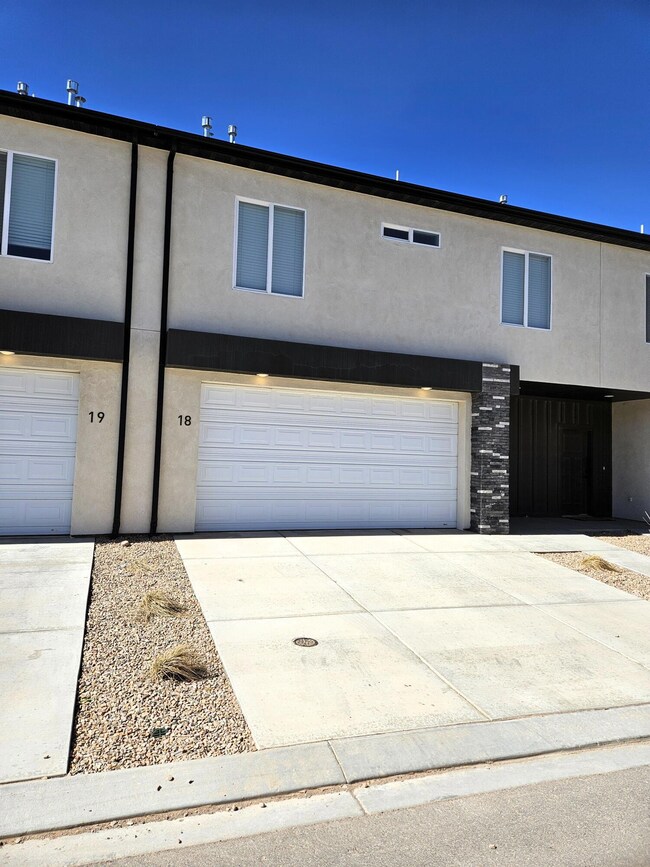 2875 W Cody Dr unit 46, Cedar City, UT 84720 - photo 3