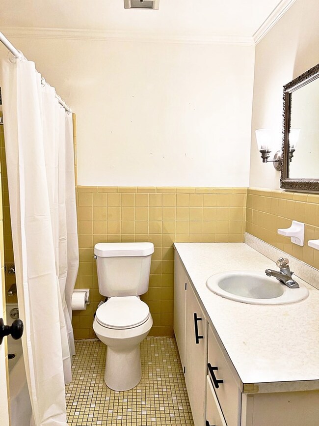 Family Room Bath