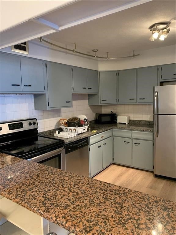 77 Pitman St unit 205, Providence, RI 02906 - photo 3