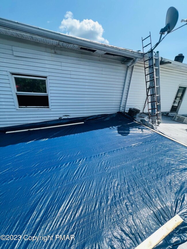 14 Carbon St, Weatherly, PA 18255 - photo 7