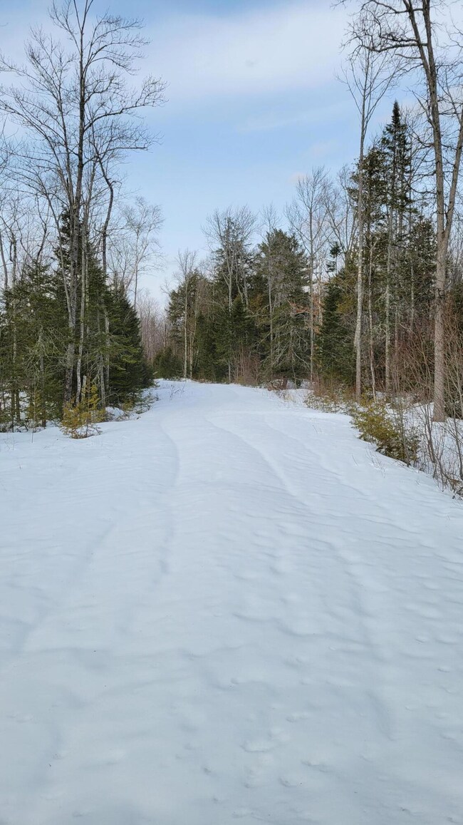 Map 12 Lot 24 (2)