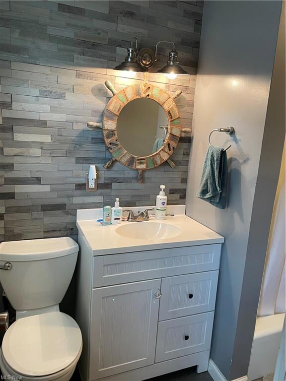 Remodeled Full Bathroom