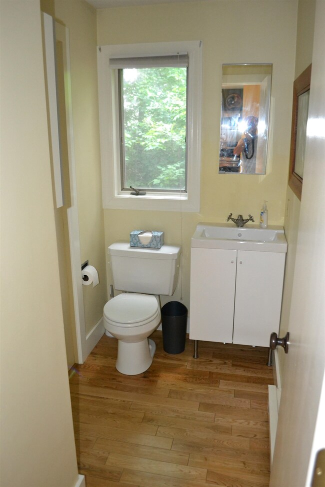 350 Lyman Batcheller Rd unit A, Hartford, VT 05001 - photo 6