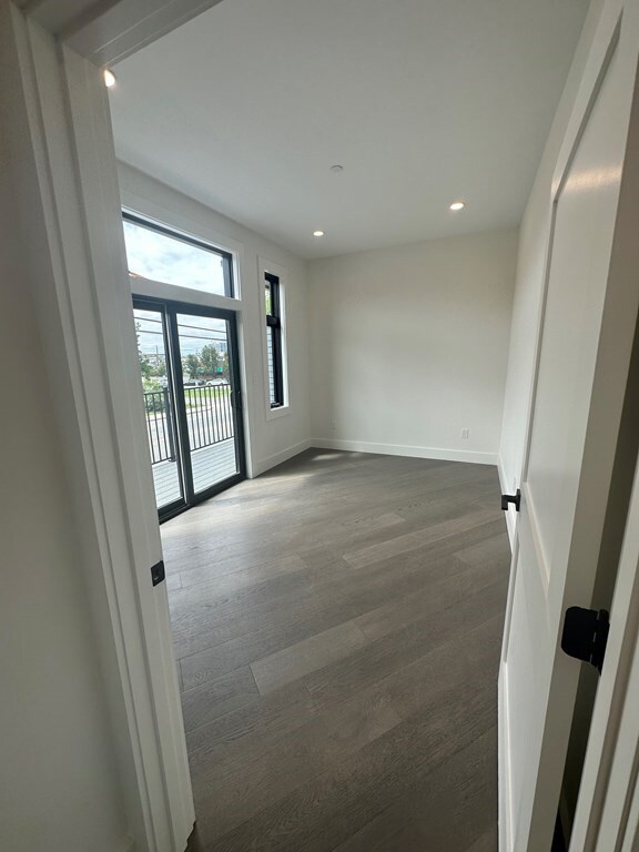 103 Washington St unit 1, Somerville, MA 02143 - photo 7