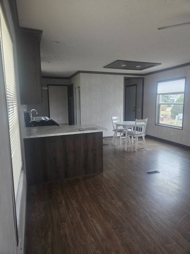 105 Willow Oak Dr unit 105Wil, Morton, IL 61550 - photo 2