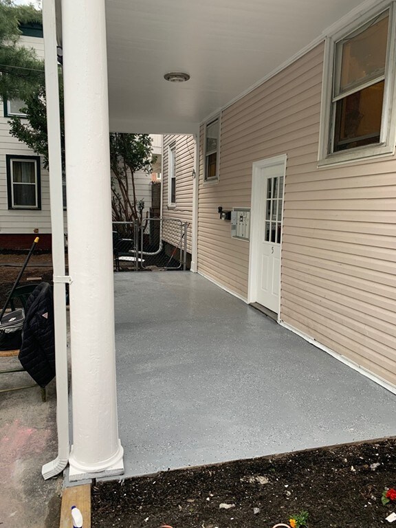 65 Whiting St, Lynn, MA 01902 - photo 2