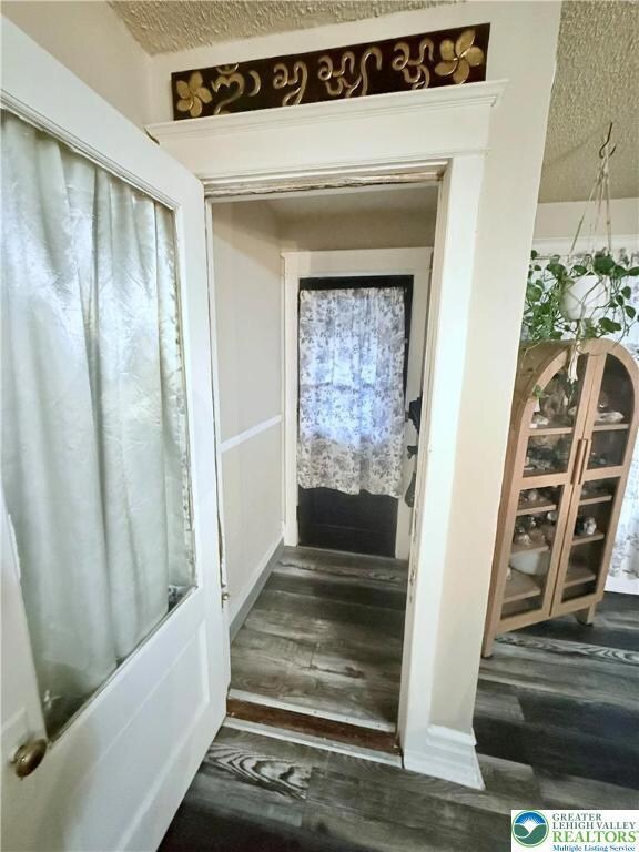 753 N 11th St, Allentown, PA 18102 - photo 3