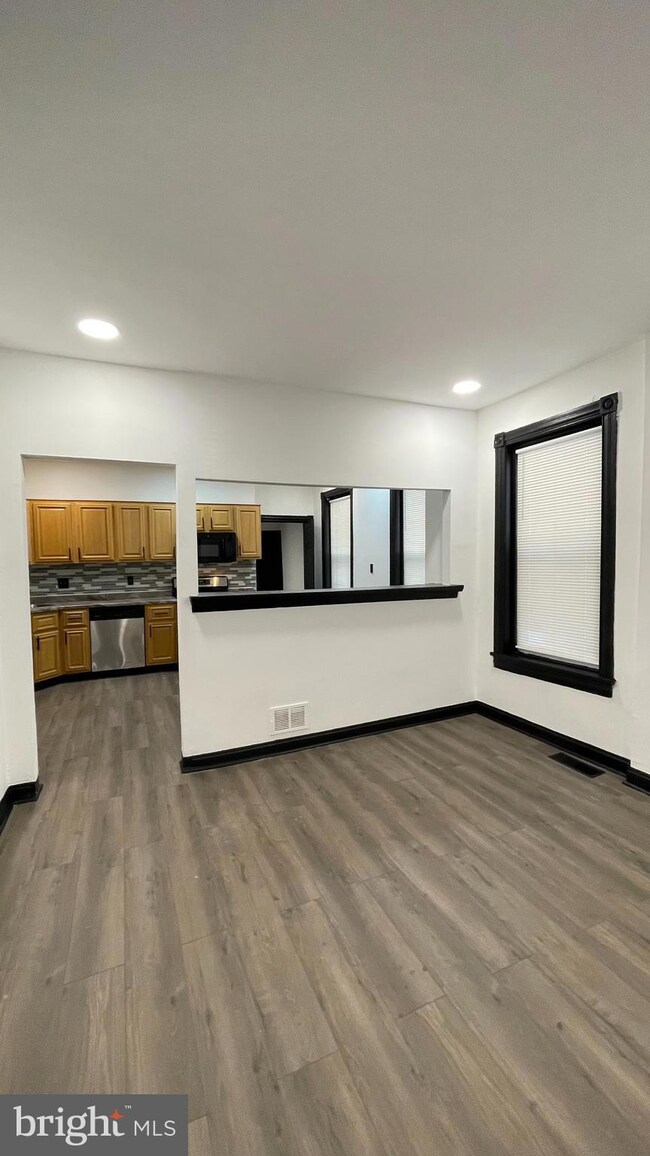 5365 Belfield Ave, Philadelphia, PA 19144 - photo 7