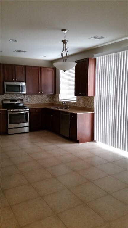 unlisted-address, Las Vegas, NV 89179 - photo 5