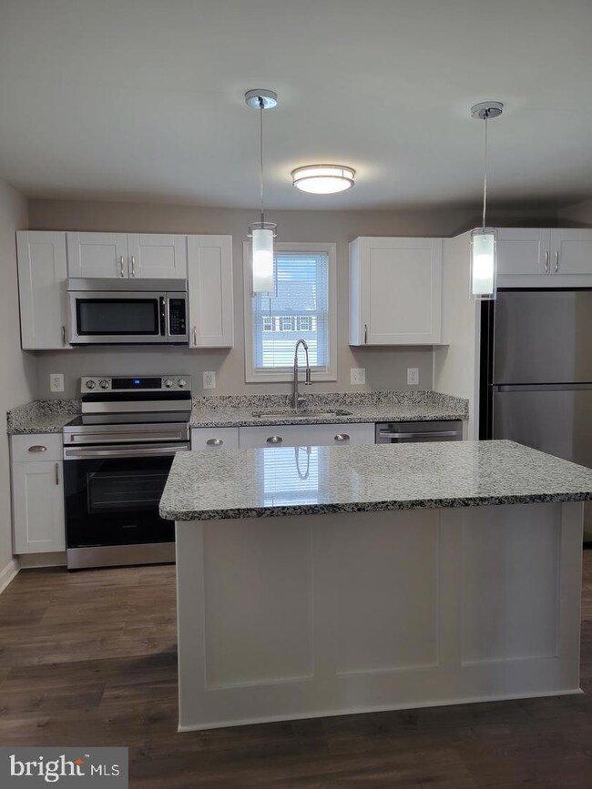 9145 Old Scaggsville Rd unit 9145 A, Laurel, MD 20723 - photo 6