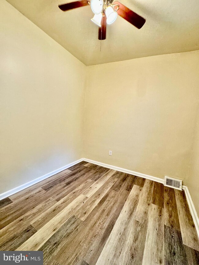 5630 Utah St, Philadelphia, PA 19144 - photo 4