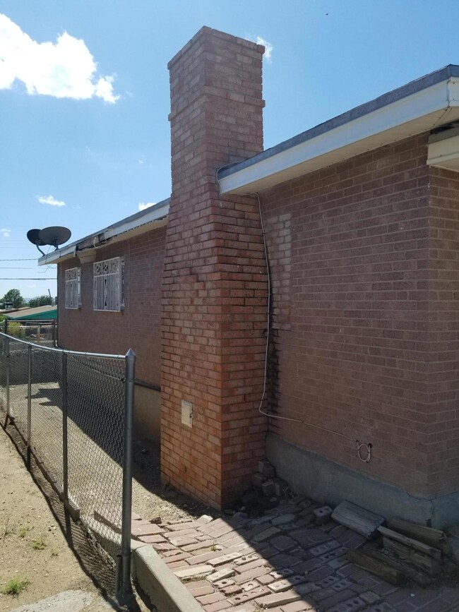 3022 Van Buren Ave, El Paso, TX 79930 - photo 4