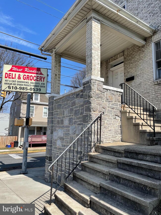 101 S 5th Ave, West Reading, PA 19611 - photo 3