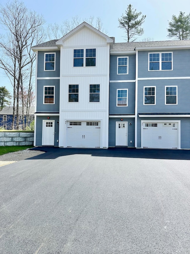 8B the Crossings at Village Center Dr, Barrington, NH 03825 - photo 2