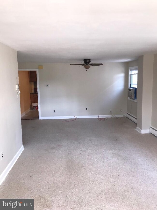 1155 Broad St, Darby, PA 19023 - photo 3