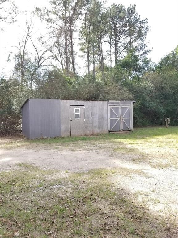 23922 Brushy Woods St, Hockley, TX 77447 - photo 2