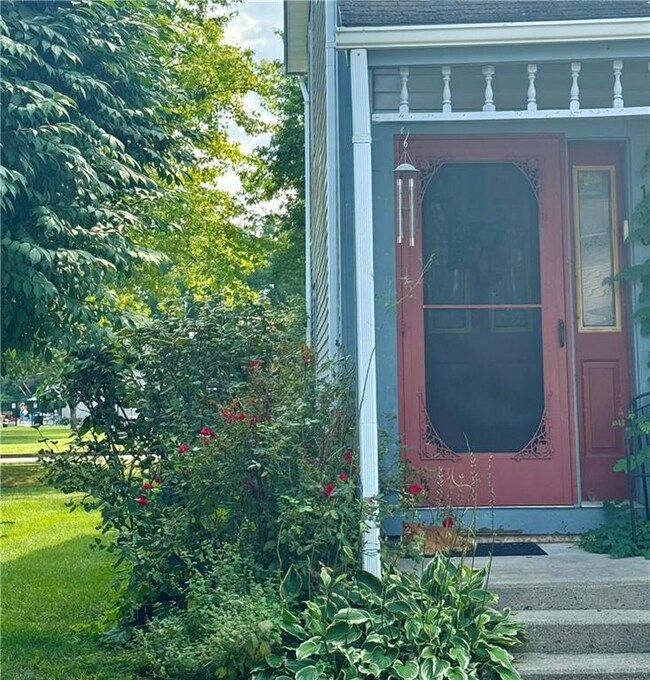 106 Commonwealth Dr, Bethlehem, PA 18020 - photo 3