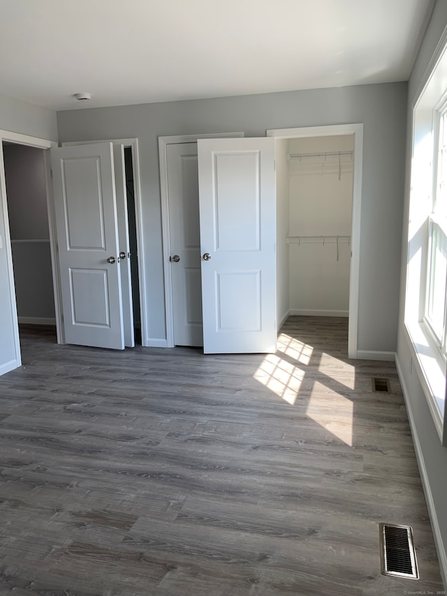 96 Collis St, West Haven, CT 06516 - photo 5