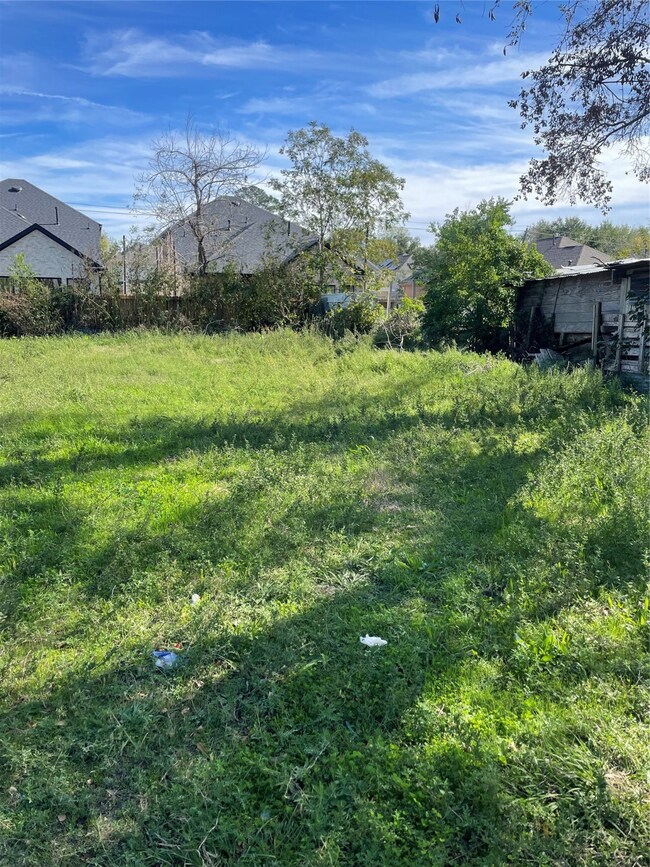 6314 Joe Louis Ln, Houston, TX 77091 - photo 6