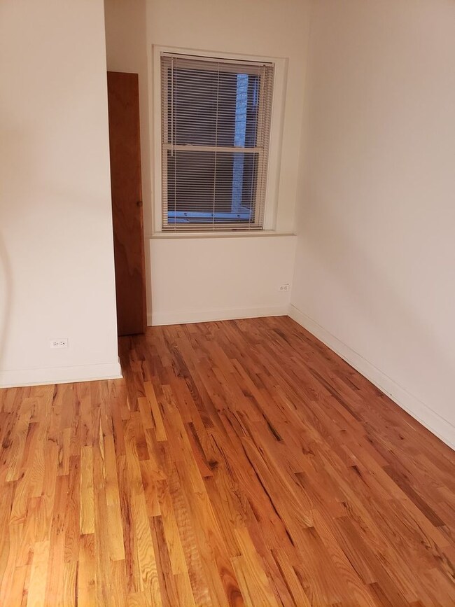 4824 N Damen Ave unit 104, Chicago, IL 60625 - photo 7