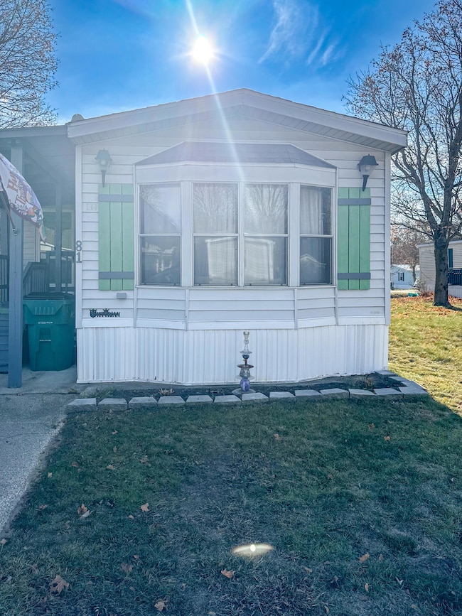 81 Cherry Ct, Muskegon, MI 49445 - photo 2