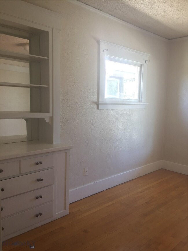 Custom built cabinets in livingroom