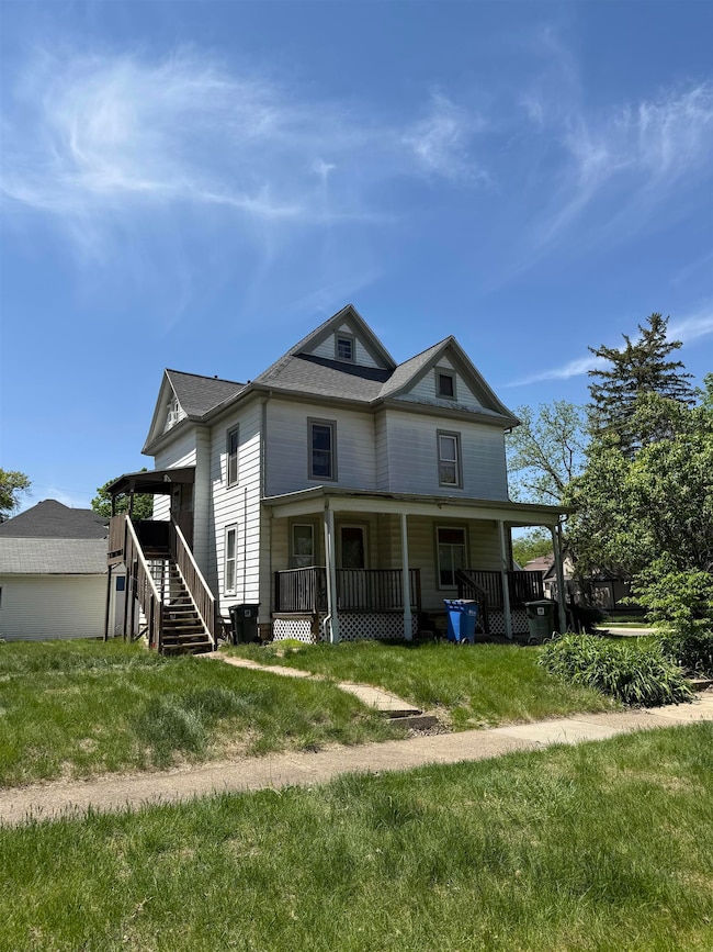 603 Iowa St, Cedar Falls, IA 50613 - photo 5