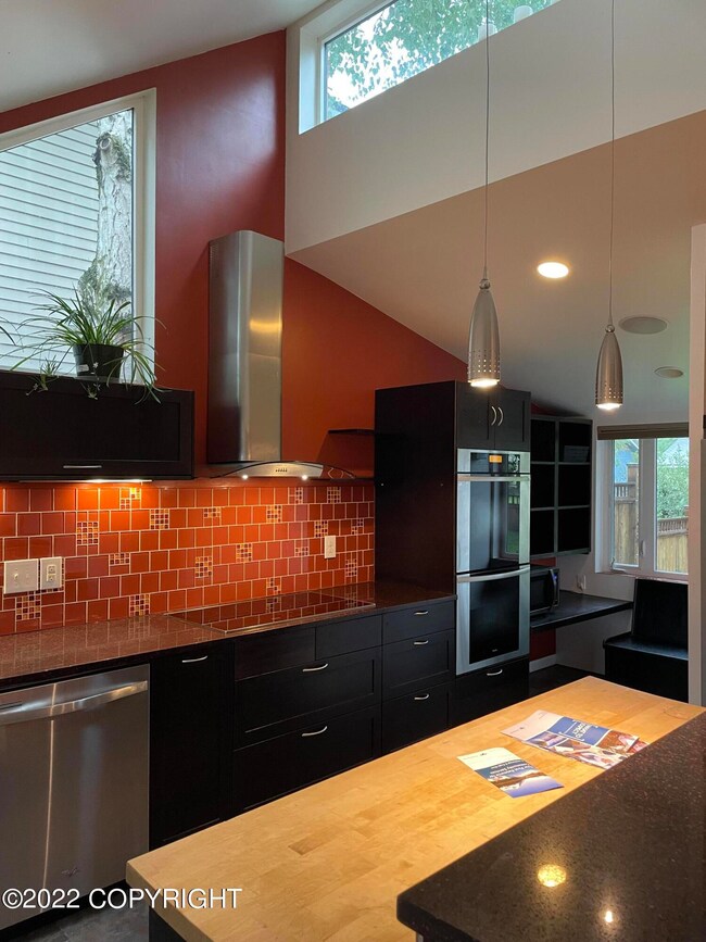 Kitchen Vaulted Ceilings and Windows