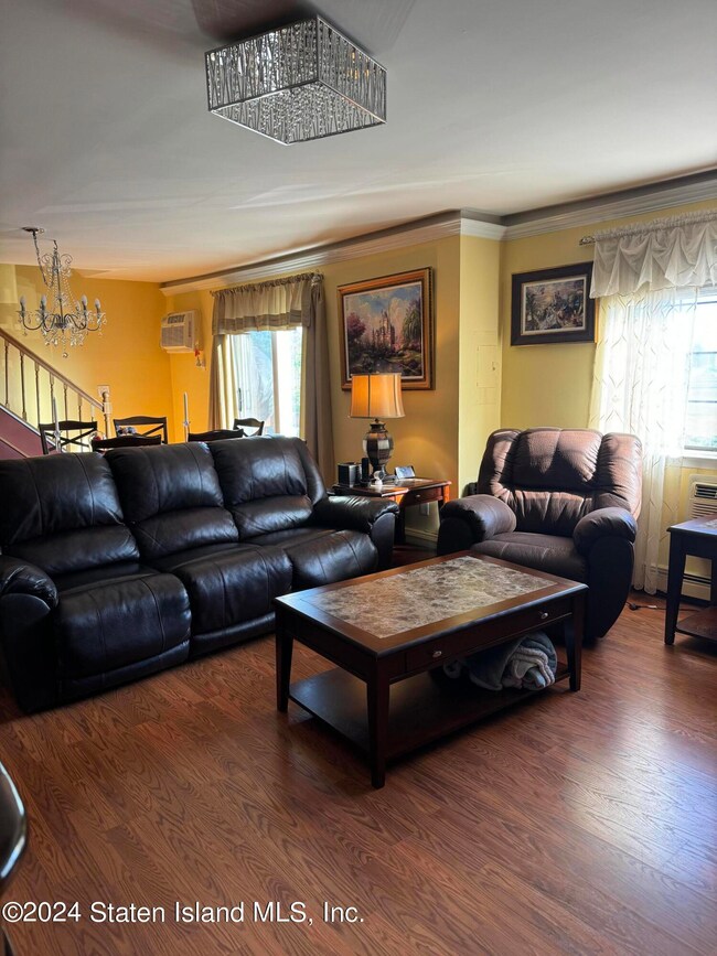 84A Lamped Loop unit 138, Staten Island, NY 10314 - photo 3