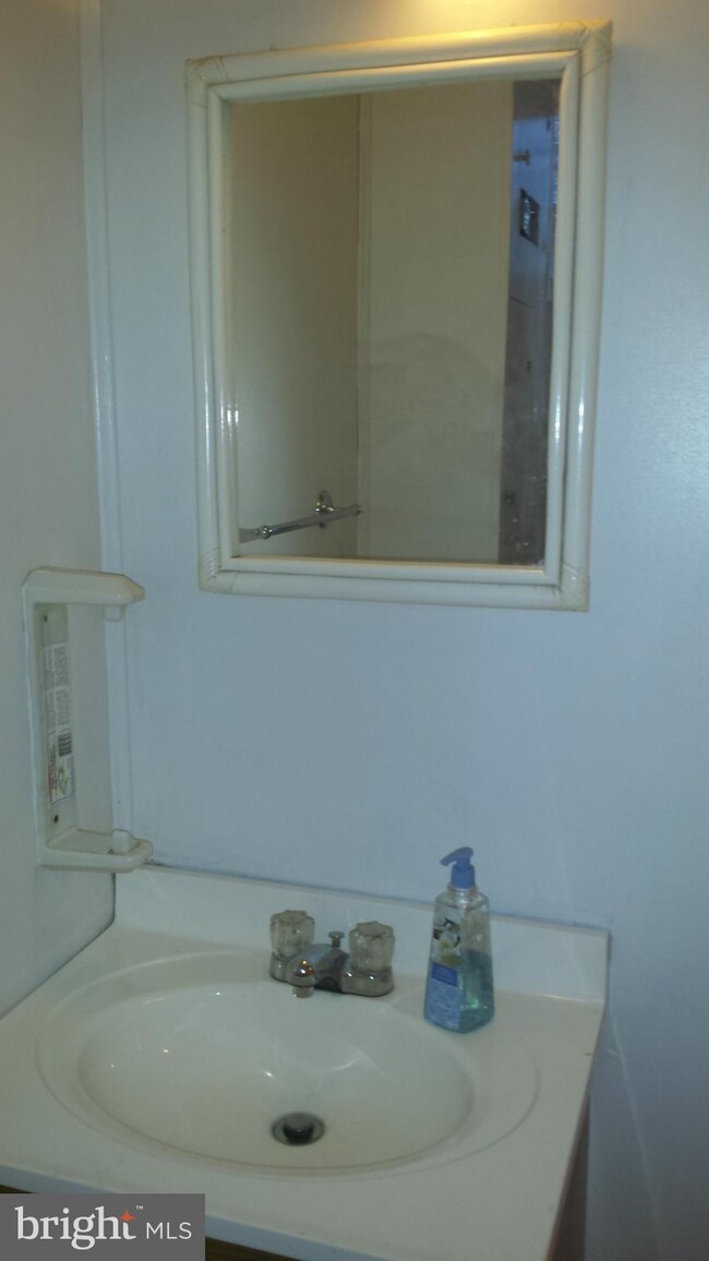 1321 Dalton Rd, Parkville, MD 21234 - photo 5