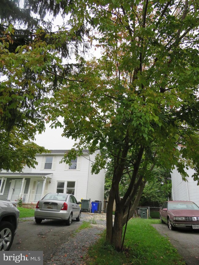 1493 Key Pkwy, Frederick, MD 21702 - photo 4