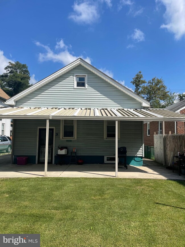 331 Fountain Ave, Camden, NJ 08105 - photo 3