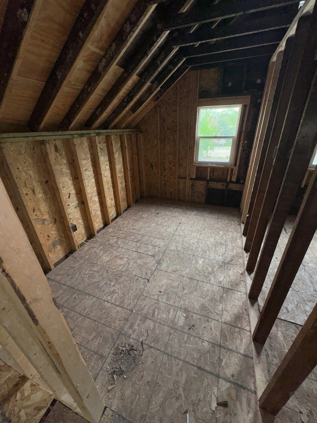 Upper Bedroom