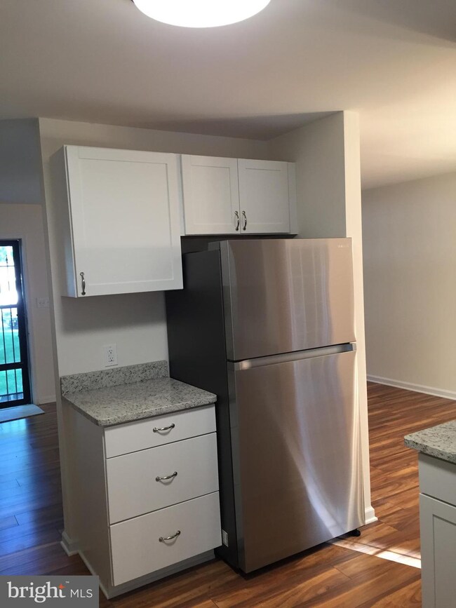 10910 Chesterwood Dr, Spotsylvania, VA 22553 - photo 7