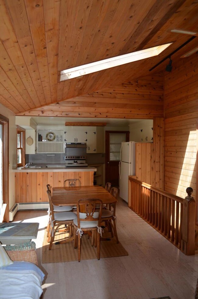 5 Pine Hill Rd S, Cape Neddick, ME 03902 - photo 6