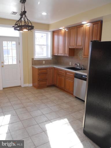 2749 Chesterfield Ave, Baltimore, MD 21213 - photo 3