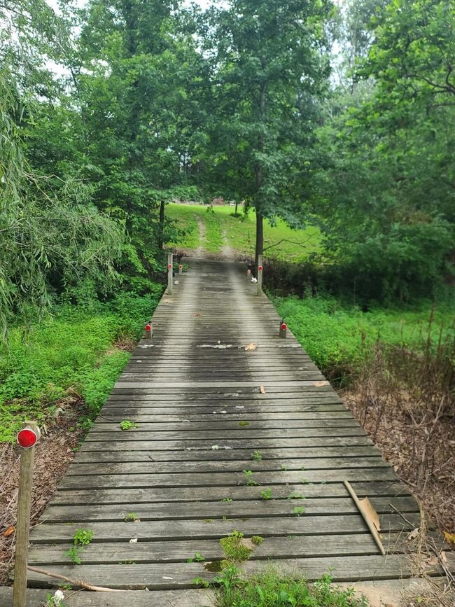 1030 W Us Highway 50, Versailles, IN 47042 - photo 3