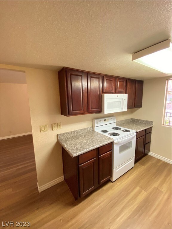 5260 River Glen Dr unit 269, Las Vegas, NV 89103 - photo 4