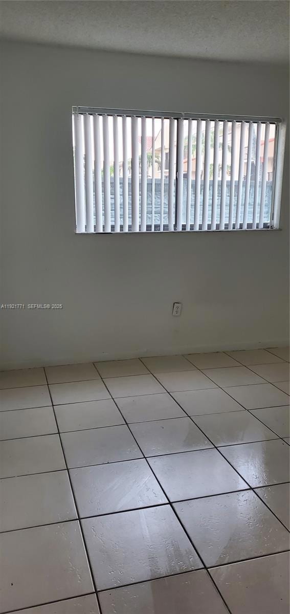 5702 W 26th Ave unit 5702, Hialeah, FL 33016 - photo 6